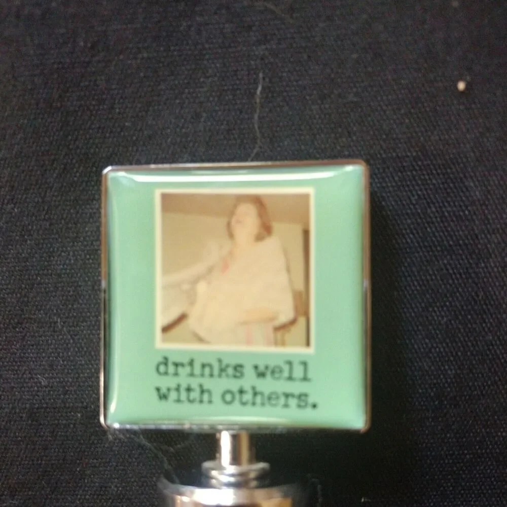 Novelty Wine Bottle Stopper Drunk Humor Metal Enamel Barware Gag Gift Party